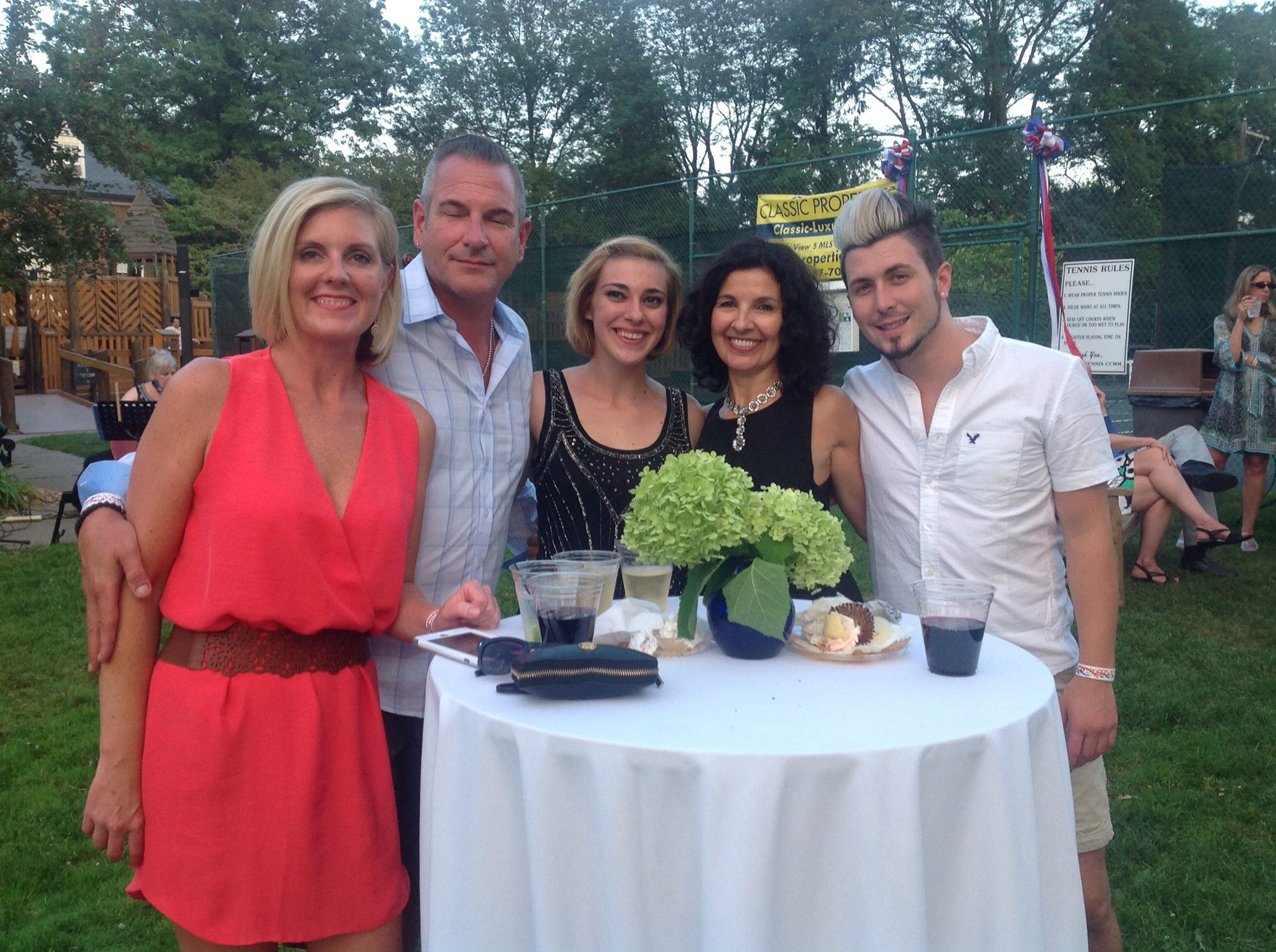 Cocktails for the Courts Waverly Community House